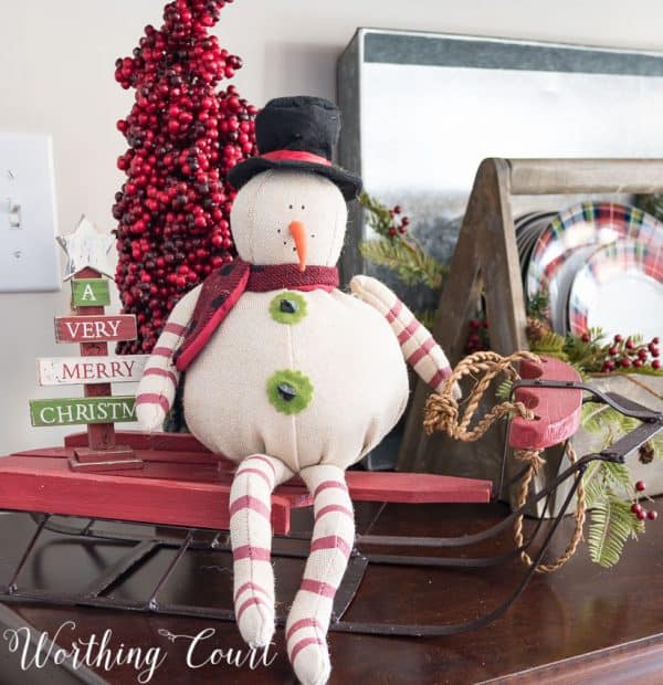 Christmas In My Farmhouse Breakfast Nook - Worthing Court | DIY Home ...