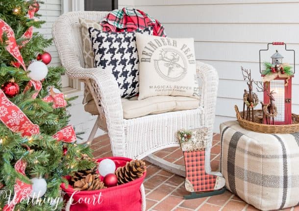 5 Secrets For Creating A Cozy Christmas Porch | Worthing Court