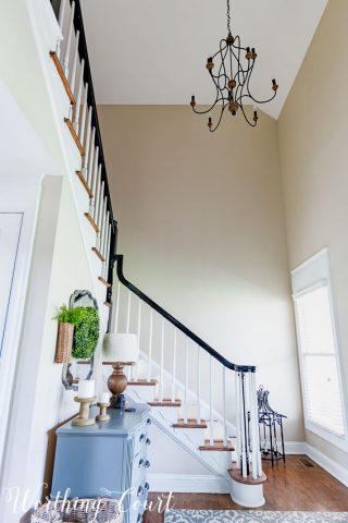 How To Arrange A Stairway Gallery Wall - Worthing Court | DIY Home ...