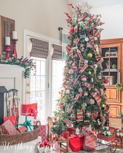 Take A Tour Of My Cozy And Festive Christmas Family Room - Worthing ...