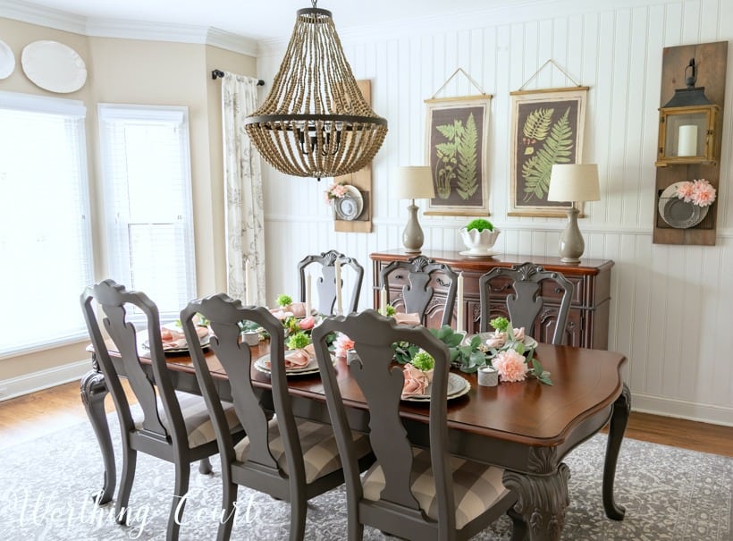 spring dining room table decor