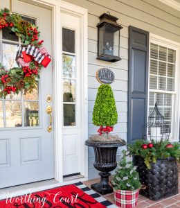 Christmas Porch Ideas For A Festive Welcome | Worthing Court