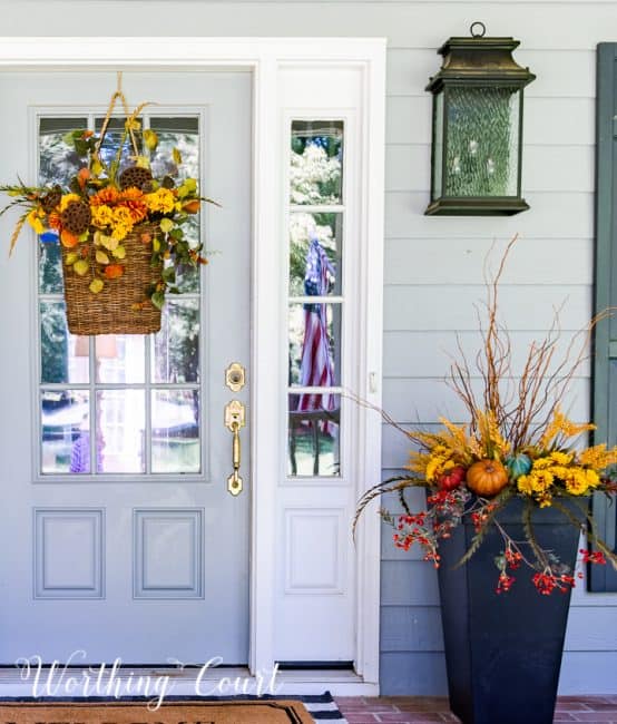 How To Create An Inviting Fall Front Porch 