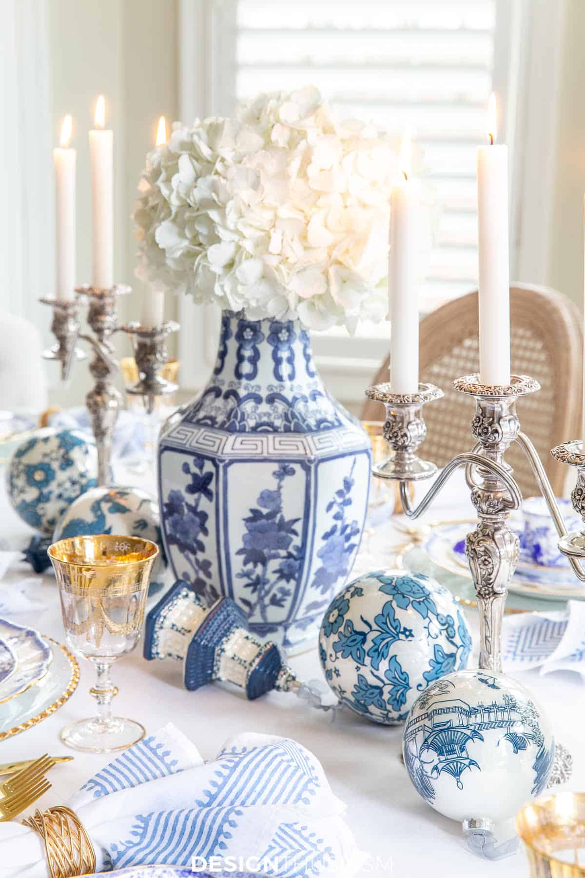 blue and white tablescape